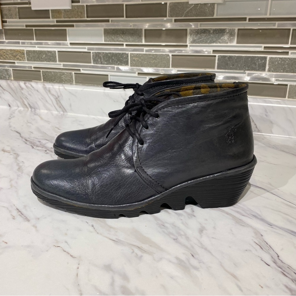 Fly London Pert Leather wedge ankle boot lace up‎